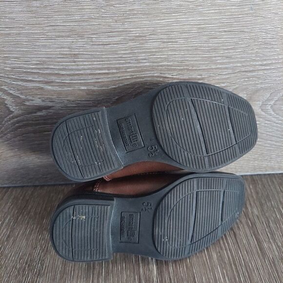 Toddler Boys Smart fit Slip On Brown Dress Shoes size 5.5 Skid Resistant - Picture 7 of 9